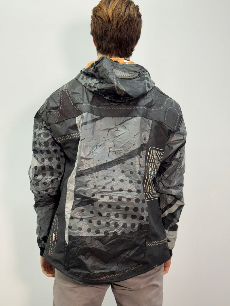 Load image into Gallery viewer, Proeve Recycled Kite Jacket