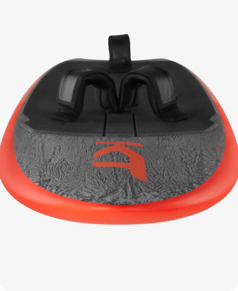 Load image into Gallery viewer, Green Hat Kiteboarding-KT Super K2 Carbon-Nose View with Footstraps on a White Background