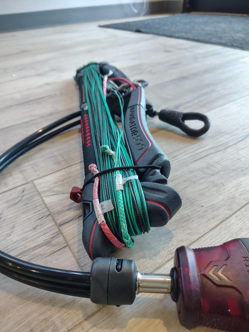 Load image into Gallery viewer, Green Hat Kiteboarding-North Navigator Pro Control Bar- Close UP View of Red Side