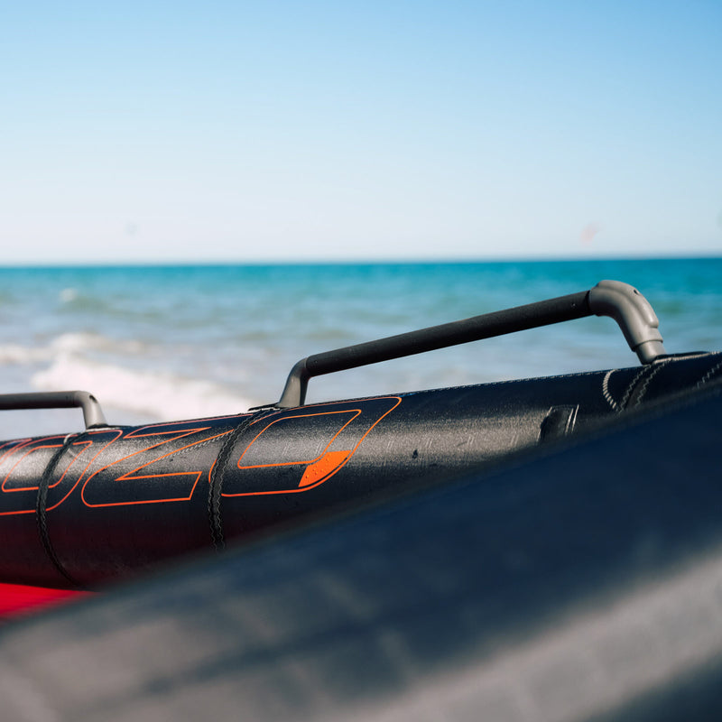 Load image into Gallery viewer, Green Hat Kiteboarding-Ozone Liteforce Wing-Close Up of Leading Edge & Handles