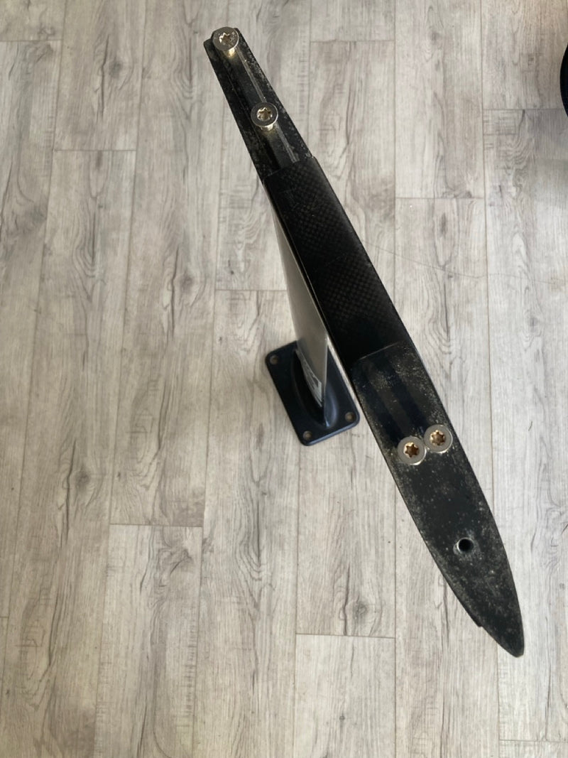 Load image into Gallery viewer, Delta R-Frame Mast USED