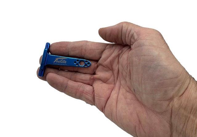 Load image into Gallery viewer, Green Hat Kiteboarding-Foilite Titanium Torx Hammer Multi Tool T30/T40-Size of Tool in a Hand