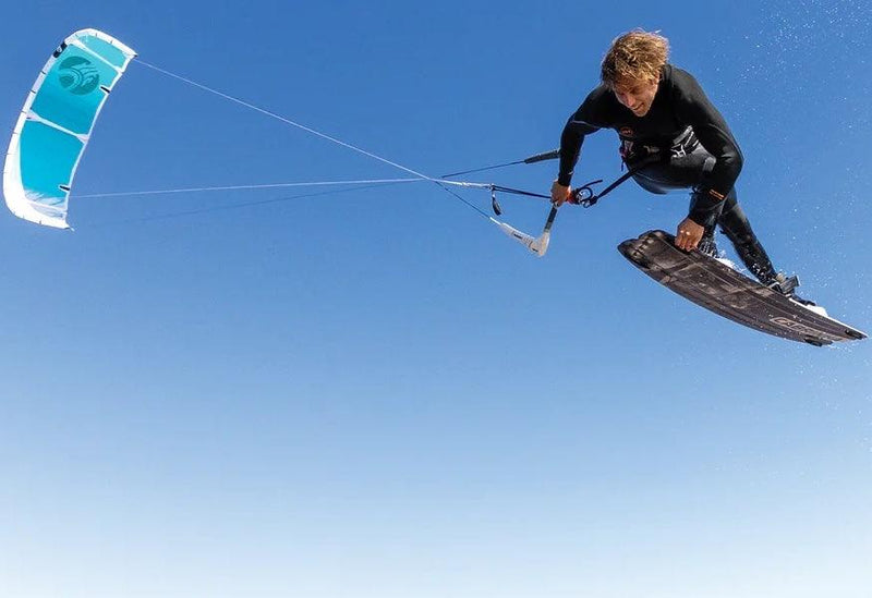Load image into Gallery viewer, 2023 Cabrinha 03S FX2 Freestyle Kite