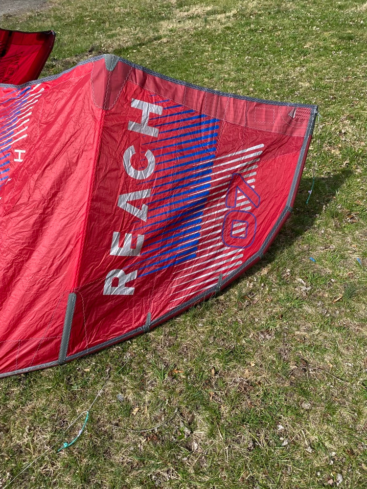Load image into Gallery viewer, 2021 North Reach 7m Kiteboarding Kite USED
