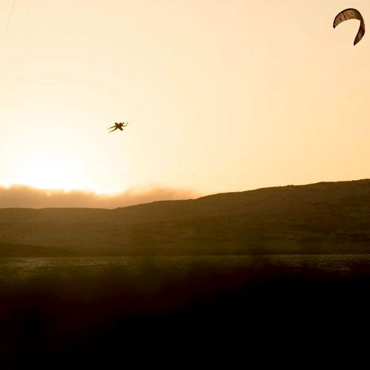 Load image into Gallery viewer, 2023/2024 Duotone Evo D/Lab Freestyle Kiteboarding Kite