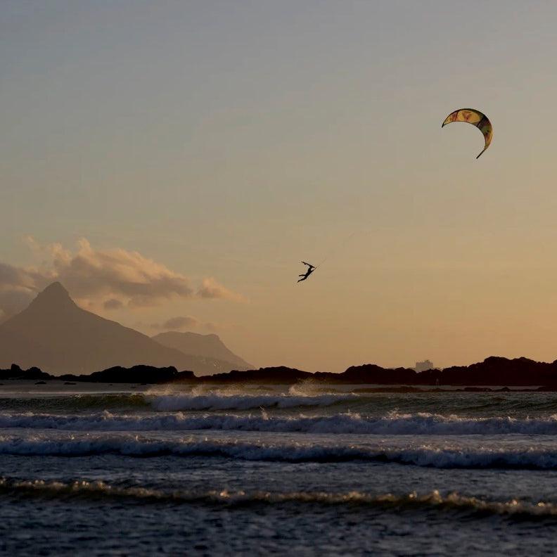 Load image into Gallery viewer, 2023 Duotone Evo SLS Big Air Kiteboarding Kite