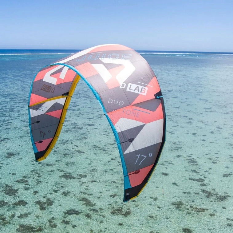 Load image into Gallery viewer, 2023 Duotone Juice D/LAB Hydrofoil Kiteboarding Kite
