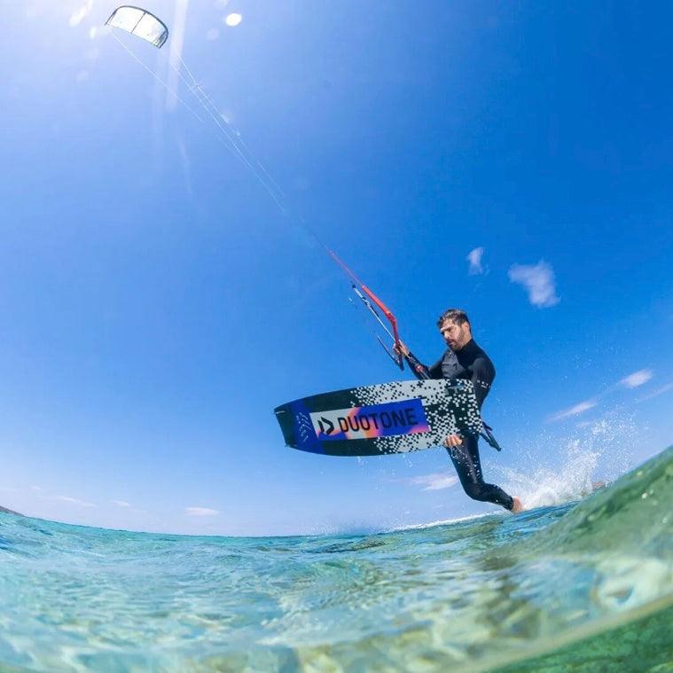 Load image into Gallery viewer, 2023 Duotone Select SLS Performance Freeride Kitesurfing board