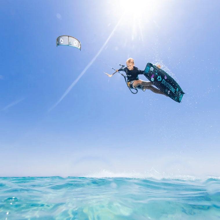 Load image into Gallery viewer, 2023 Duotone Shred Twintip