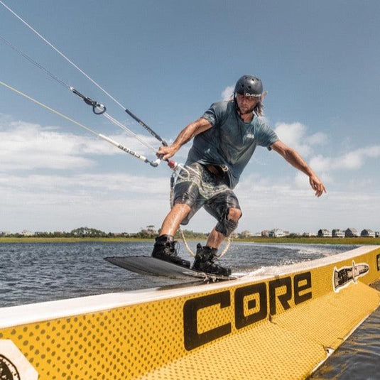 Core Bolt 4 Wakestyle Kiteboard-Action Shot
