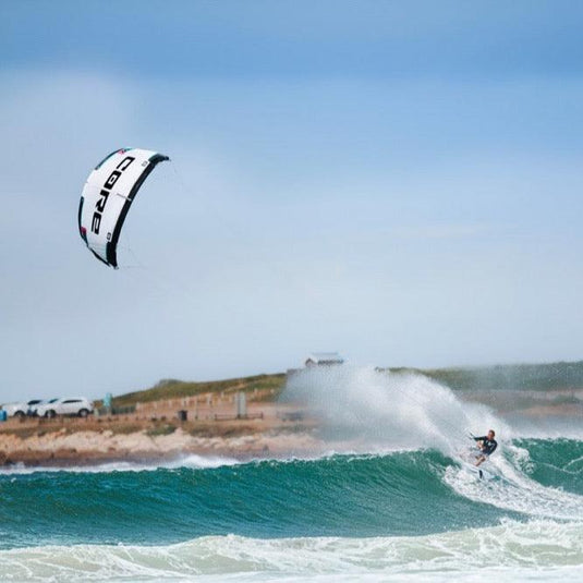 Core Section 4 Kitesurfing Kite
