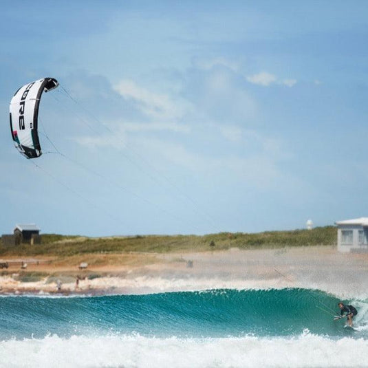 Core Section 4 Wave Kite