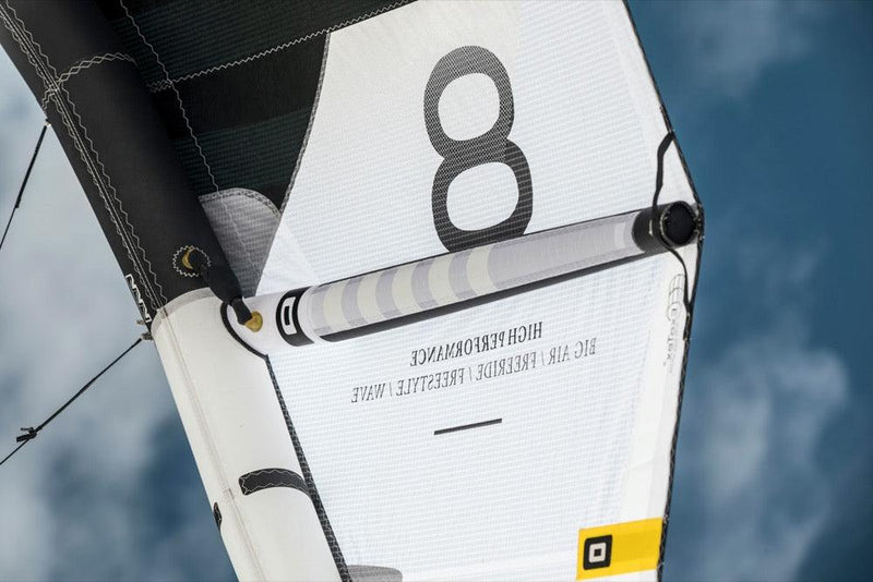 Load image into Gallery viewer, Core XR7 Kiteboarding Kite