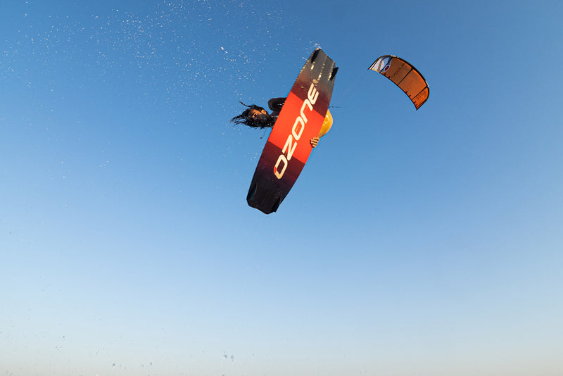 Load image into Gallery viewer, Ozone Edge V11 High Performance Freeride Kiteboarding Kite
