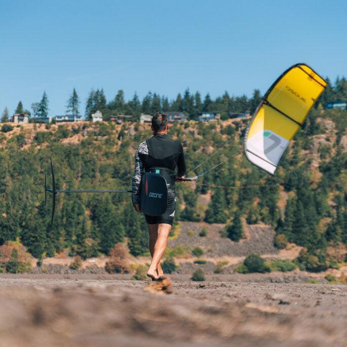 Load image into Gallery viewer, Ozone Enduro V4 Inflatable Foil Kite