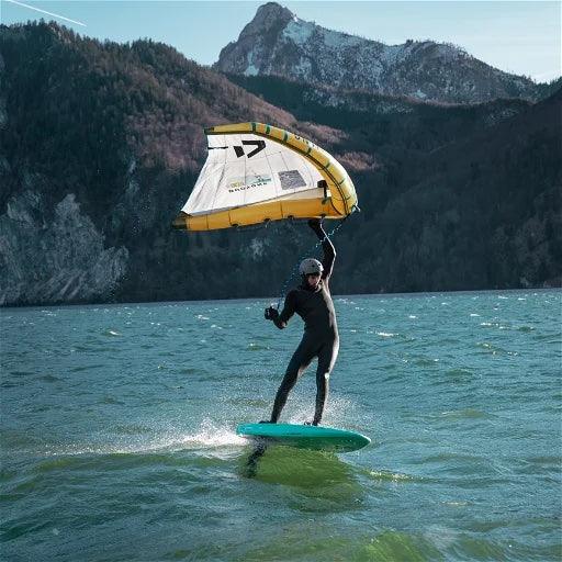 Load image into Gallery viewer, Ion Wing Leash Core Coiled Wrist