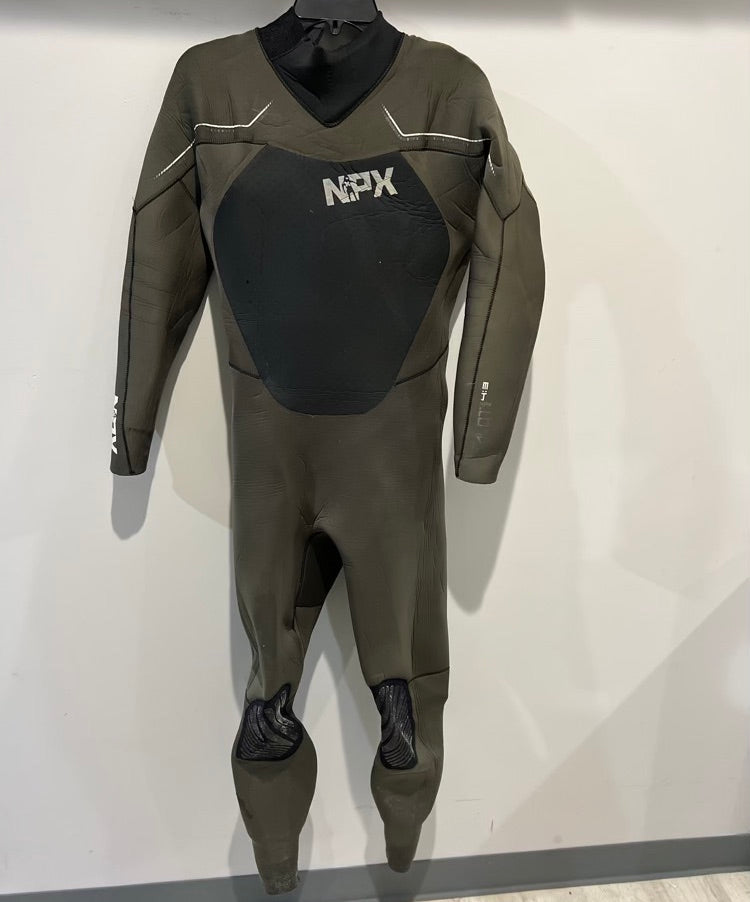 Load image into Gallery viewer, NPX Zealot 4/3 Medium Wetsuit DEMO / USED
