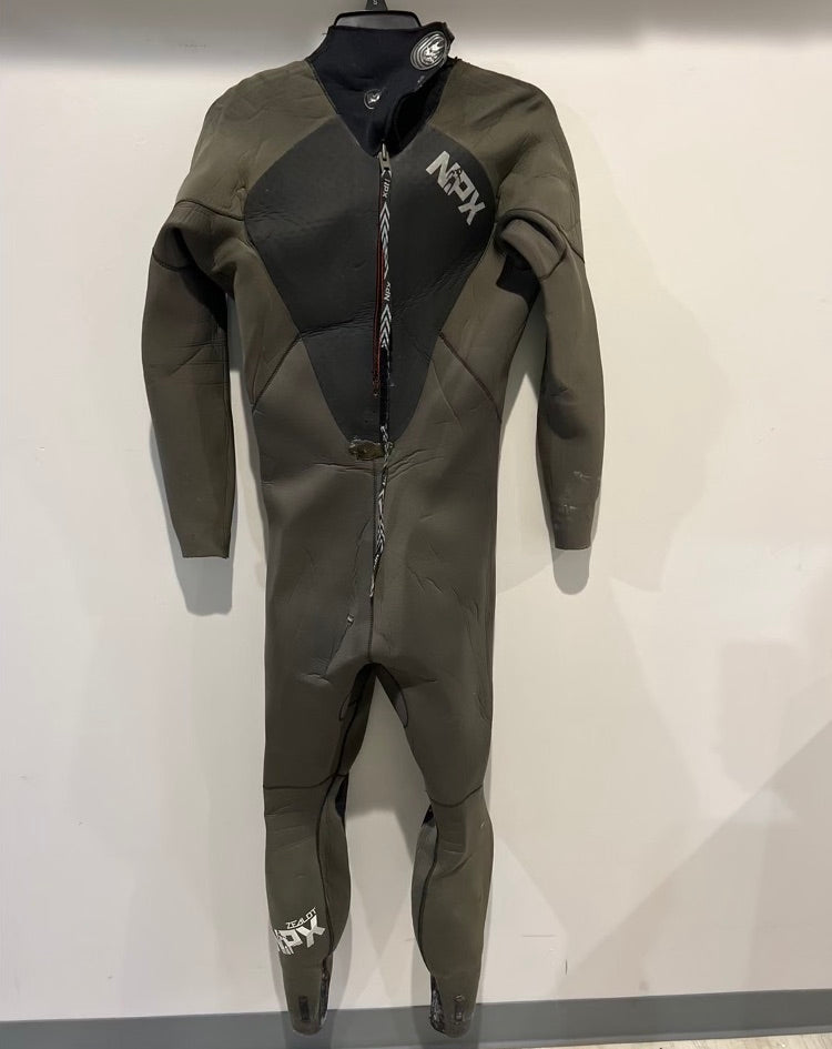 Load image into Gallery viewer, NPX Zealot 4/3 Wetsuit USED
