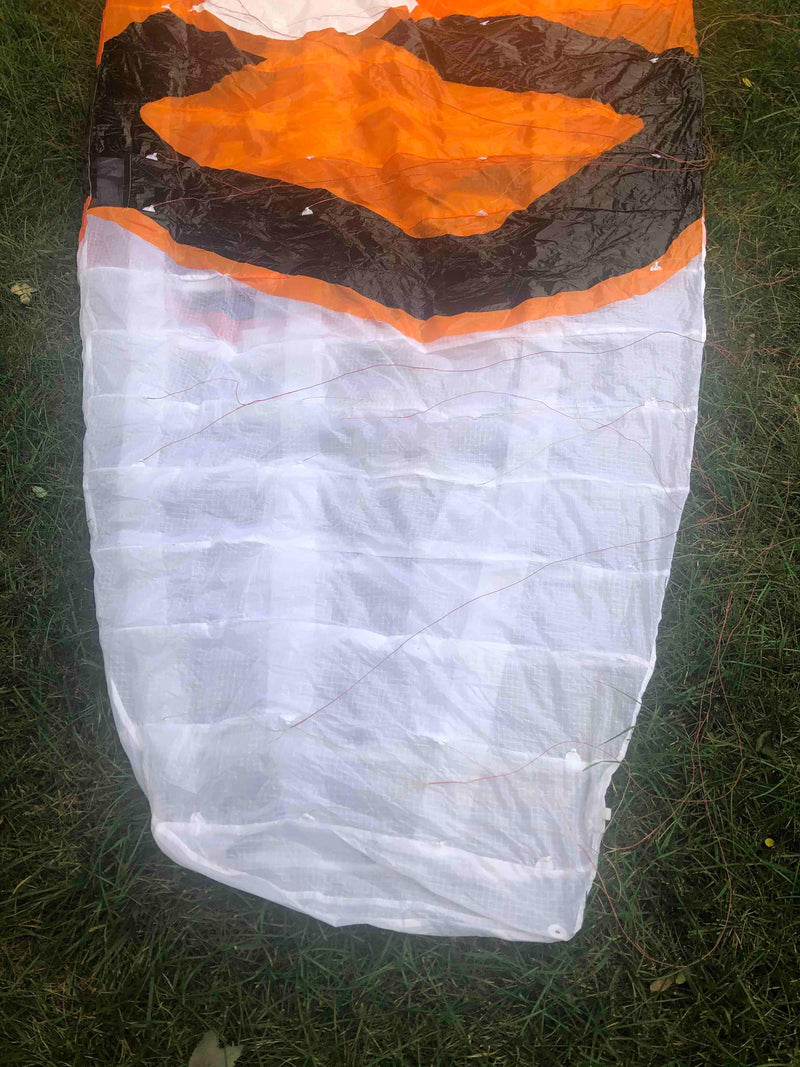 Load image into Gallery viewer, Ozone R1 V3 11m Foil Kite