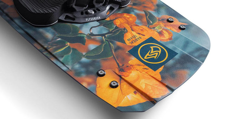 Load image into Gallery viewer, Flysurfer Radical 7 Kiteboard Complete with Squad Bindings