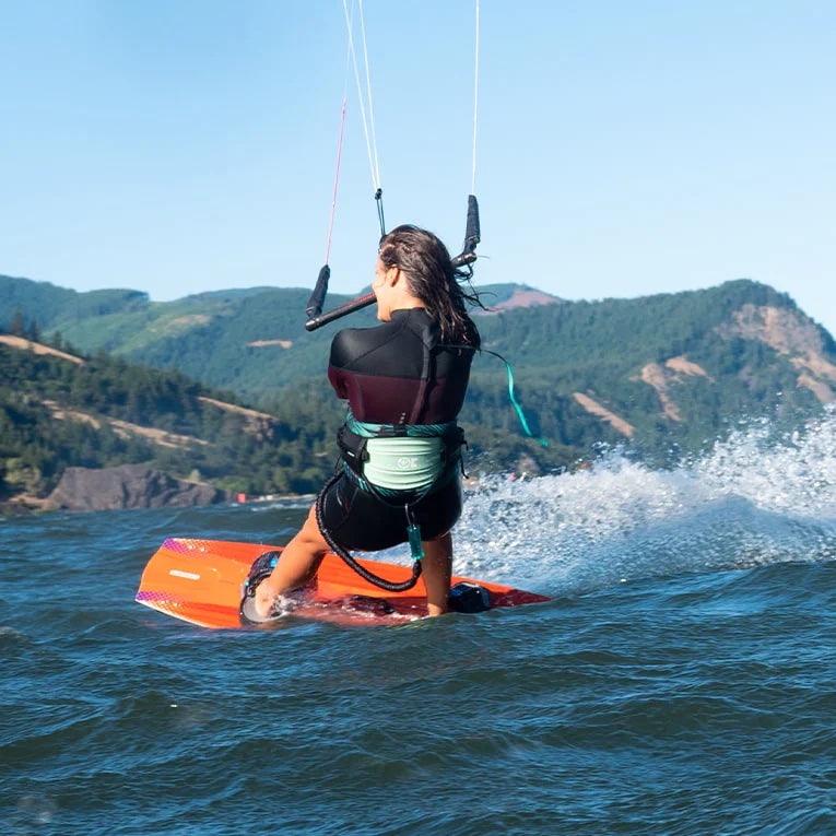 Load image into Gallery viewer, Slingshot Luna V2 Womens Freeride Kiteboard