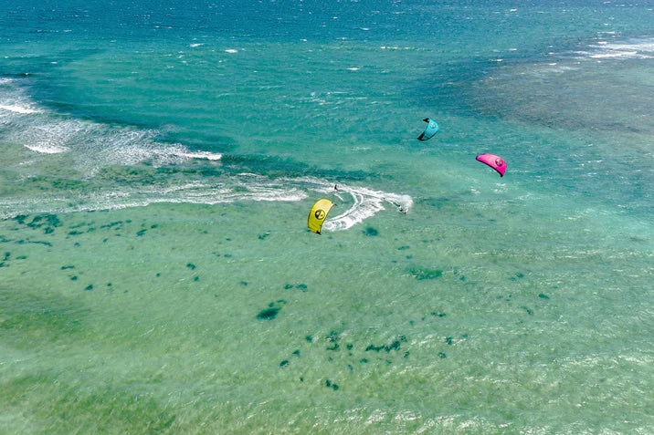 Load image into Gallery viewer, 2024 North Reach Kitesurfing Kite
