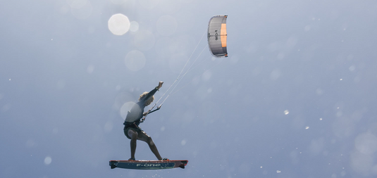 Green Hat Kiteboarding-2025_F-One_Bandit_TEC_Kite-Kiter Riding a 2025 F-One Bandit TEC Kiteboard Kite