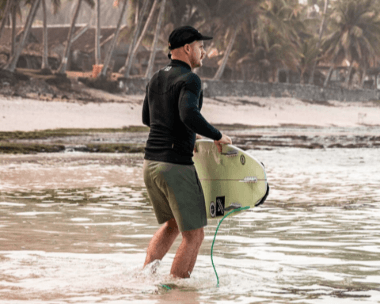 Load image into Gallery viewer, Green Hat Kiteboarding-2025 Manera Haapiti Shorts-Green-Action  Shot
