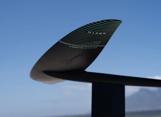 Green Hat Kiteboarding-North Sonar Prime Edition-Live Shot-Close Up of Front Wing on the Beach