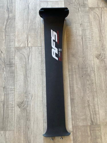 Green Hat Kiteboarding-AFS UHM Carbon 80cm Mast USED-Left View
