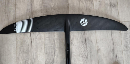 Green Hat Kiteboarding-Cabrinha H800 Carbon Foil Plane USED-Top View of H800 Front Wing