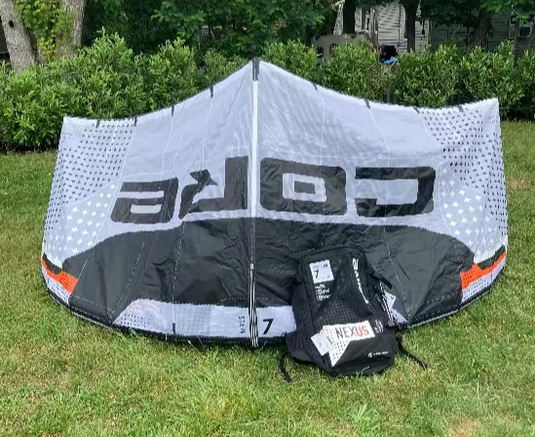 Green Hat Kiteboarding-Core Nexus 4 7m Kite USED-Upside Down Leading Edge View With Bag