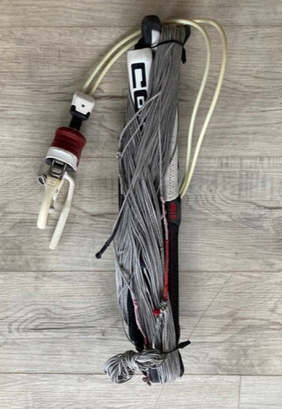 Load image into Gallery viewer, Green Hat Kiteboarding - Core 3 Pro Sensor Control Bar USED - Wrapped Bar View
