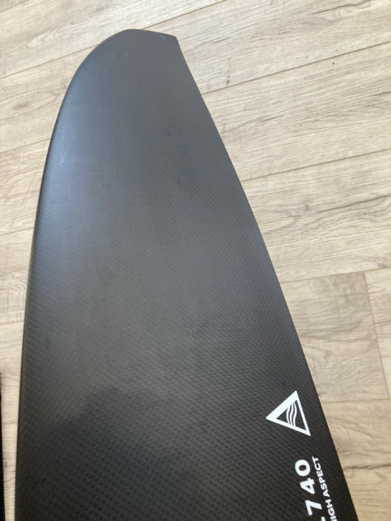 Load image into Gallery viewer, Delta 1740 High Aspect Front Wing USED
