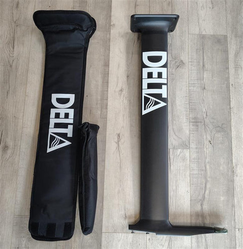 Green Hat Kiteboarding-Delta R-Frame Carbon Mast BLEM (1)-View of Left Side of the Mast with Covers