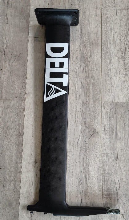 Load image into Gallery viewer, Green Hat Kiteboarding-Delta R-Frame Mast BLEM (2)-Right View of Mast
