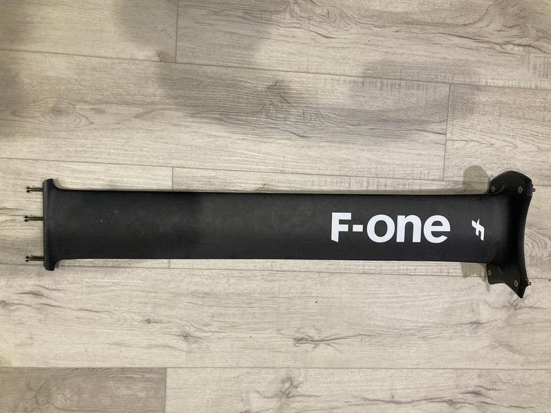 Load image into Gallery viewer, F-One 80cm High Modulus Carbon Mast 14 USED

