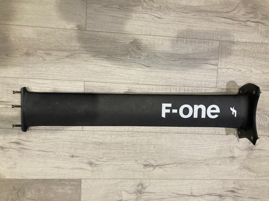 F-One 80cm High Modulus Carbon Mast 14 USED