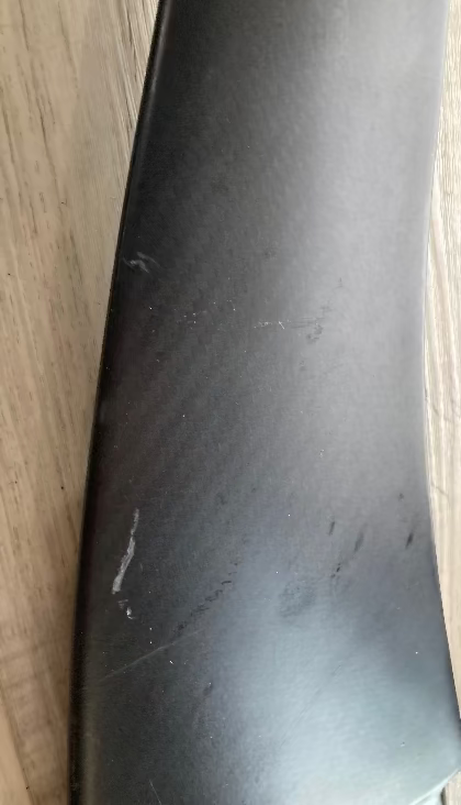 Load image into Gallery viewer, Gliding 776 Waydoo Flyer One+ Front Wing USED-Close Up View of Scratches
