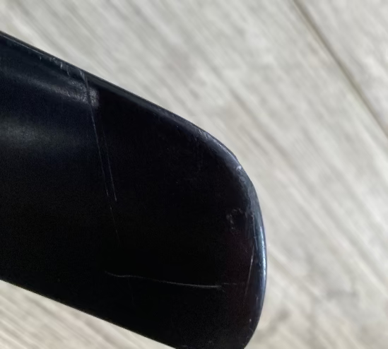 Load image into Gallery viewer, Gliding 776 Waydoo Flyer One+ Front Wing USED-Close Up Wing Tip View of Scratches
