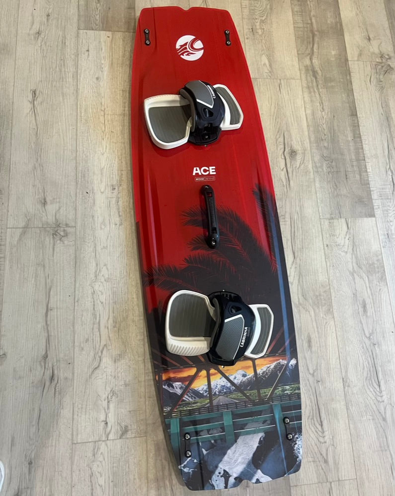 Load image into Gallery viewer, 2023 Cabrinha 03S Ace Wood 141cm Kiteboard Complete w/ Bindings USED
