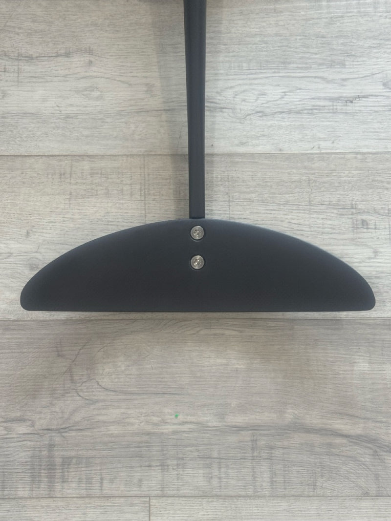Load image into Gallery viewer, Delta Reflex 890 M-Frame Plane USED
