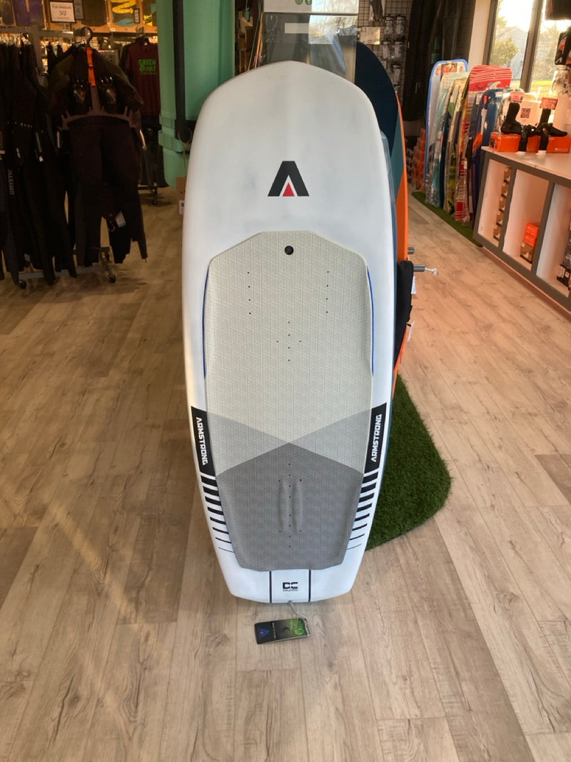 Load image into Gallery viewer, Armstrong Wing FG Board 5&#39;0 (70l) Unused / Repaired
