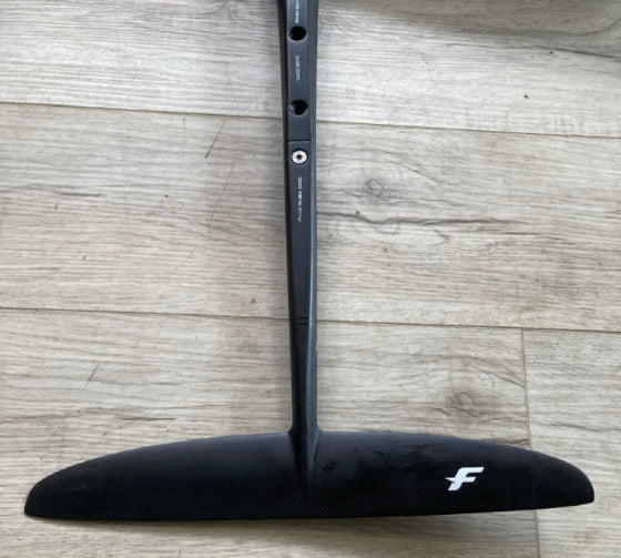 Load image into Gallery viewer, Green Hat Kiteboarding-F-One Seven Seas 1300 Foil Plane USED-Bottom View Stabilizer
