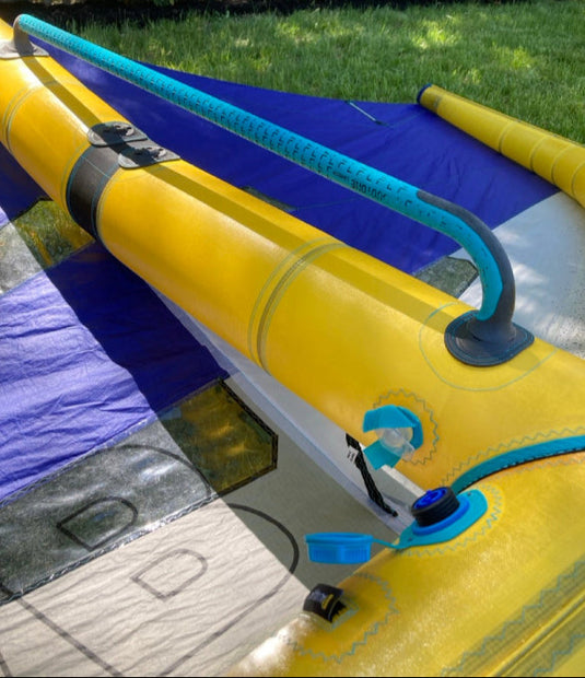 Green Hat Kiteboarding-2025 Duotone UNIT DLAB 4.5m USED-Boom and Valves Close Up View