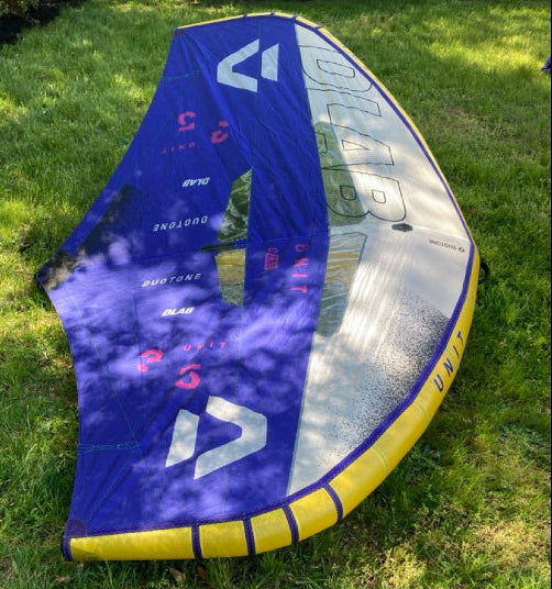 Green Hat Kiteboarding-Duotone Unit LAB 3.5 Wing USED-Right Wing Tip View