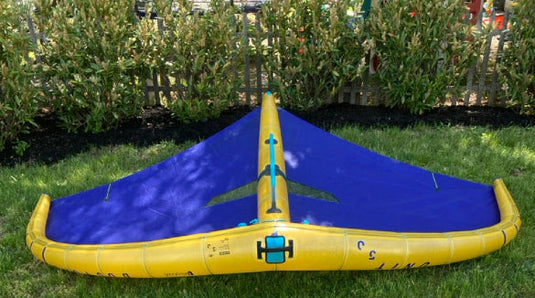 Green Hat Kiteboarding-Duotone Unit LAB 5.0 Wing USED-Leading Edge Upside Down View