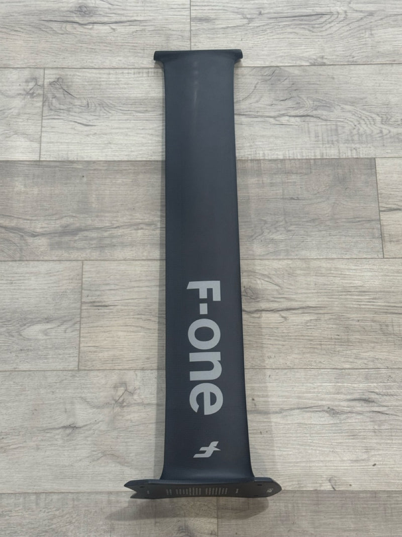 Load image into Gallery viewer, F-One (T1) 75cm HM Mast USED
