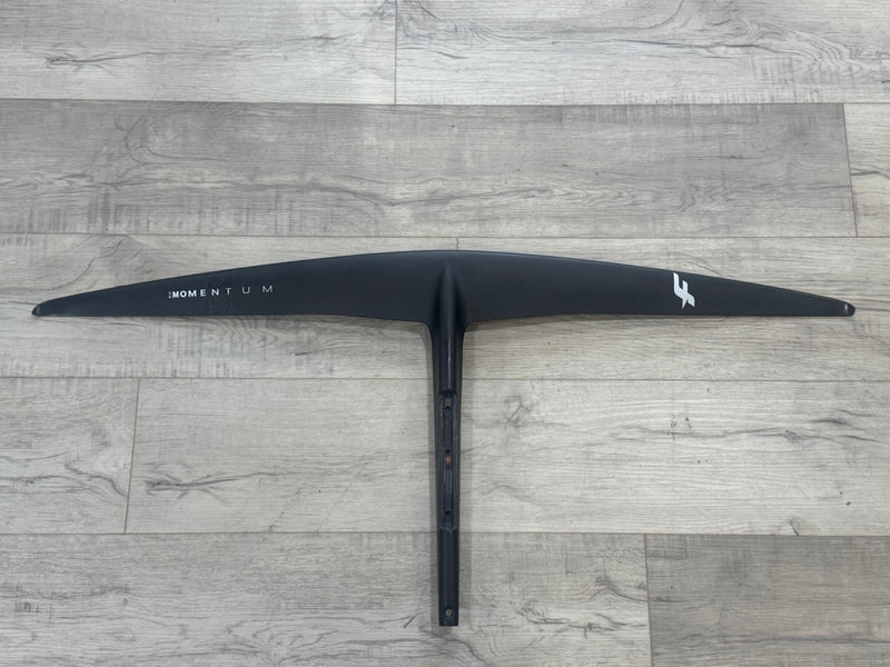 Load image into Gallery viewer, F-One Momentum UHM 616 Front Wing USED
