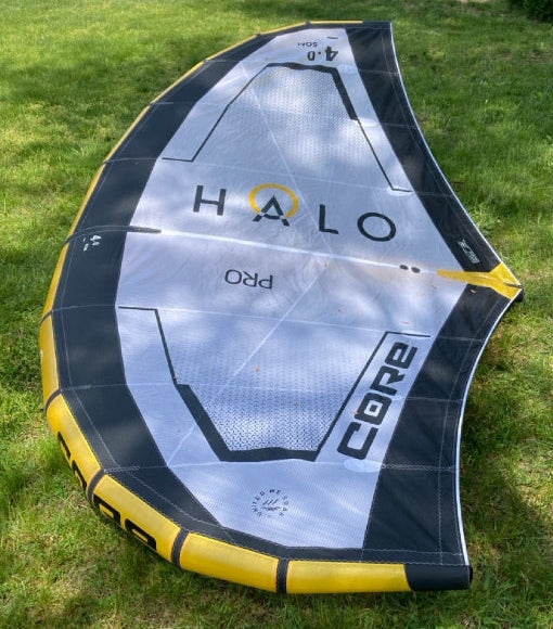 Load image into Gallery viewer, Green Hat Kiteboarding-Core Halo Pro Wing 4M USED-Left wing Tip View
